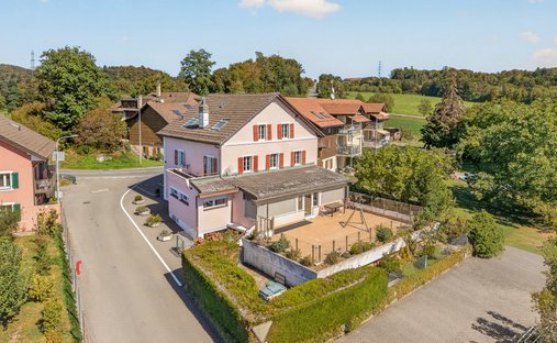 House in Pully, Vaud, Switzerland 1