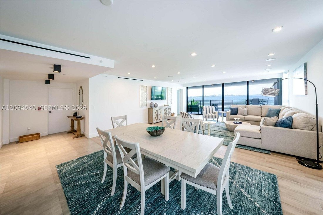 Condo in Miami Beach, Florida, United States 3 - 18952669
