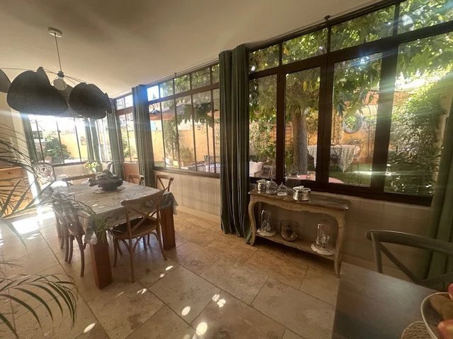 Villa in Trets, Provence-Alpes-Côte d'Azur, France 4 - 18950013