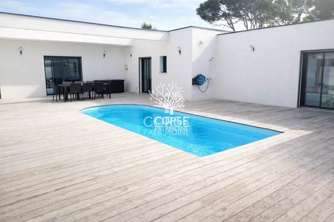 House in Bonifacio / Bunifaziu, Corsica, France 1 - 18952907
