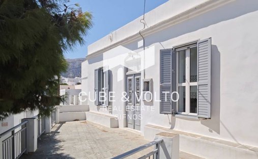 House in Community of Artemonas, Aegean, Greece 1