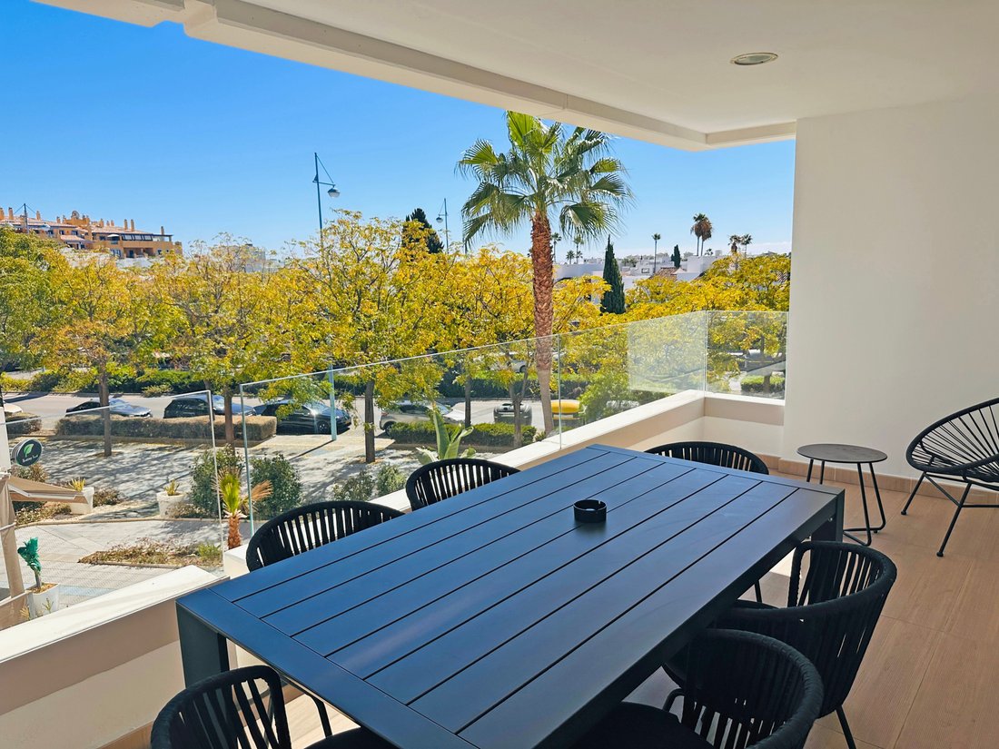 Apartment in San Pedro de Alcantara, Andalusia, Spain 1 - 18953055