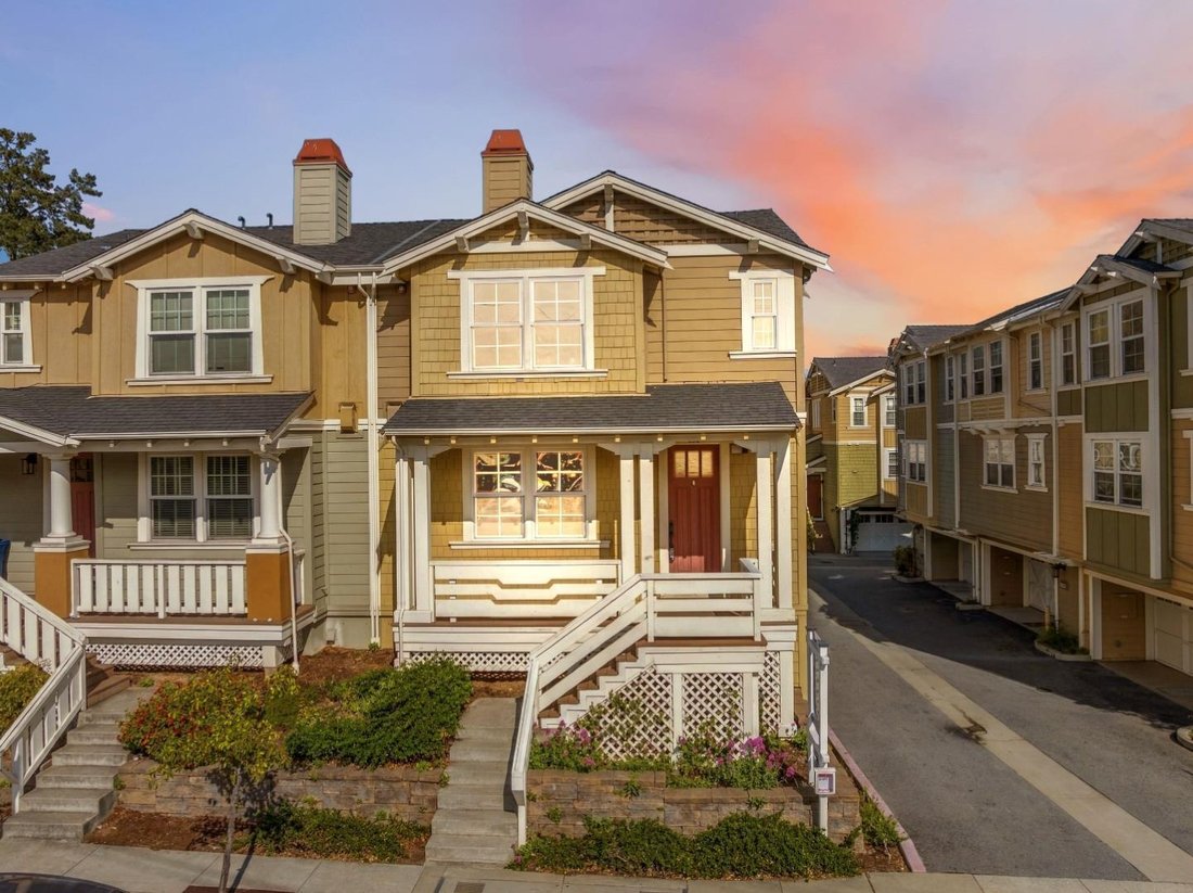 Townhouse in Santa Cruz, California, United States 1 - 18949029