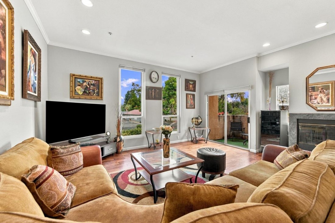 Townhouse in Newark, California, United States 3 - 18953219