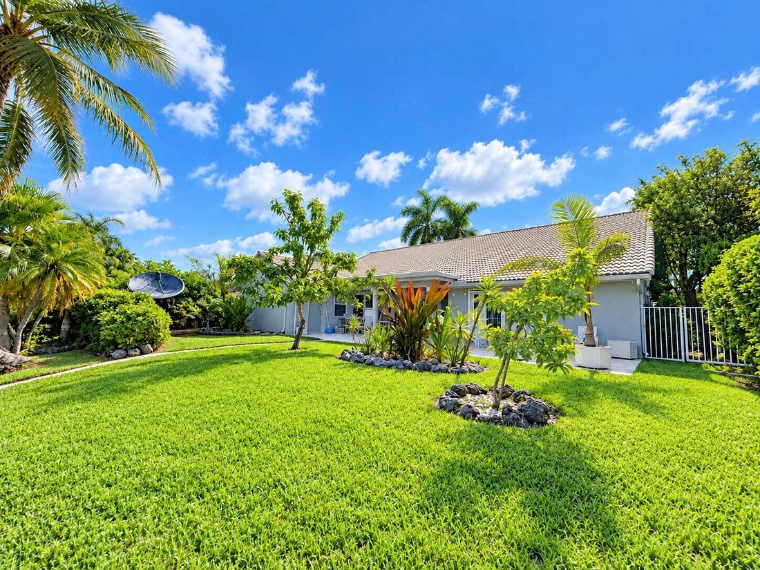 House in Pembroke Pines, Florida, United States 4 - 18952629