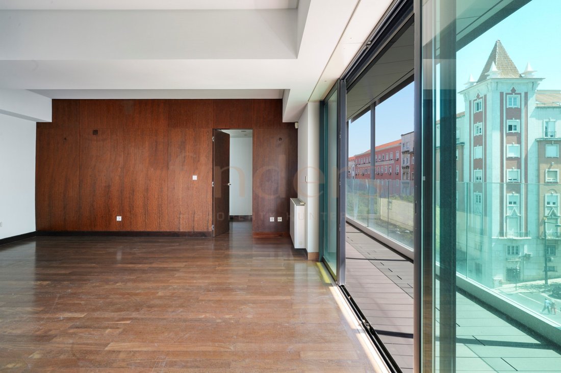Apartment in Avenidas Novas, Lisbon, Portugal 4 - 18954973