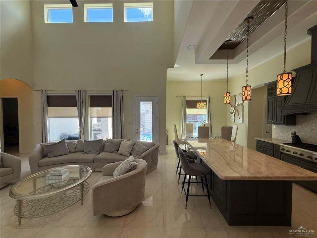 House in McAllen, Texas, United States 5 - 18554381