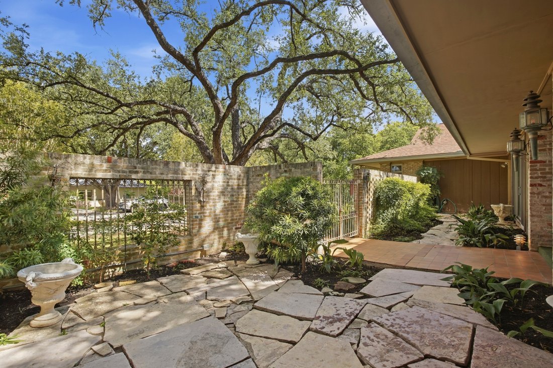 House in San Antonio, Texas, United States 3 - 18951274