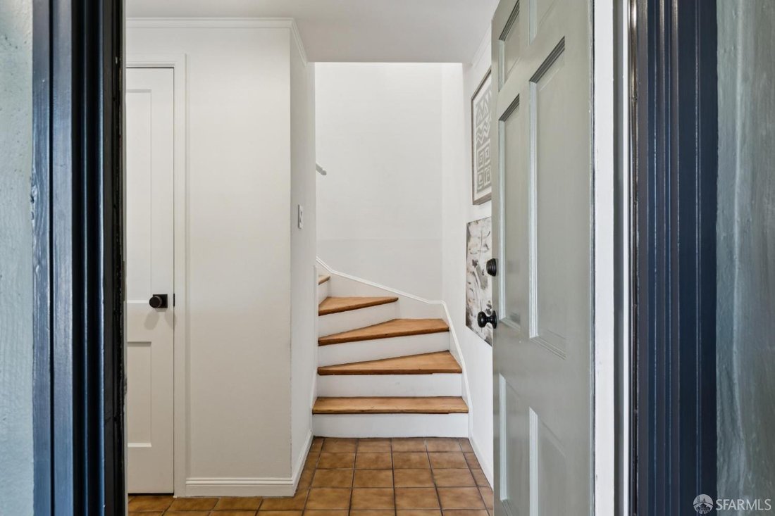 House in San Francisco, California, United States 4 - 18952090