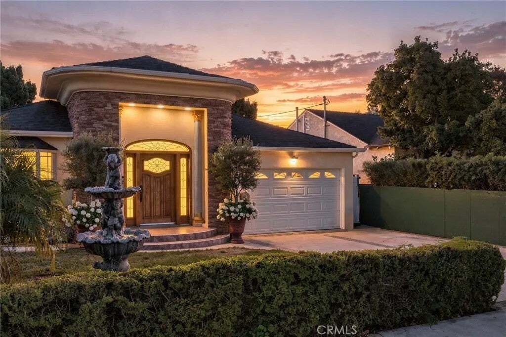 House in Burbank, California, United States 3 - 18953827