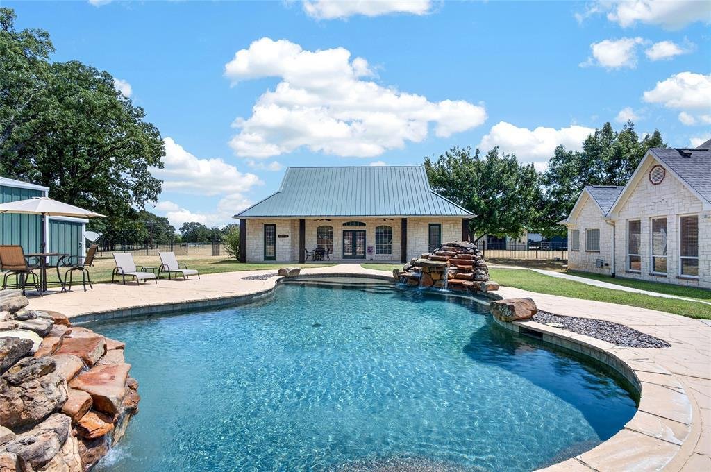 Farm Ranch in Denison, Texas, United States 4 - 18953771