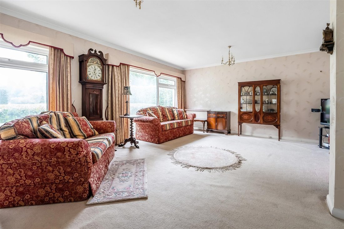 House in London Borough of Sutton, England 3 - 16871589