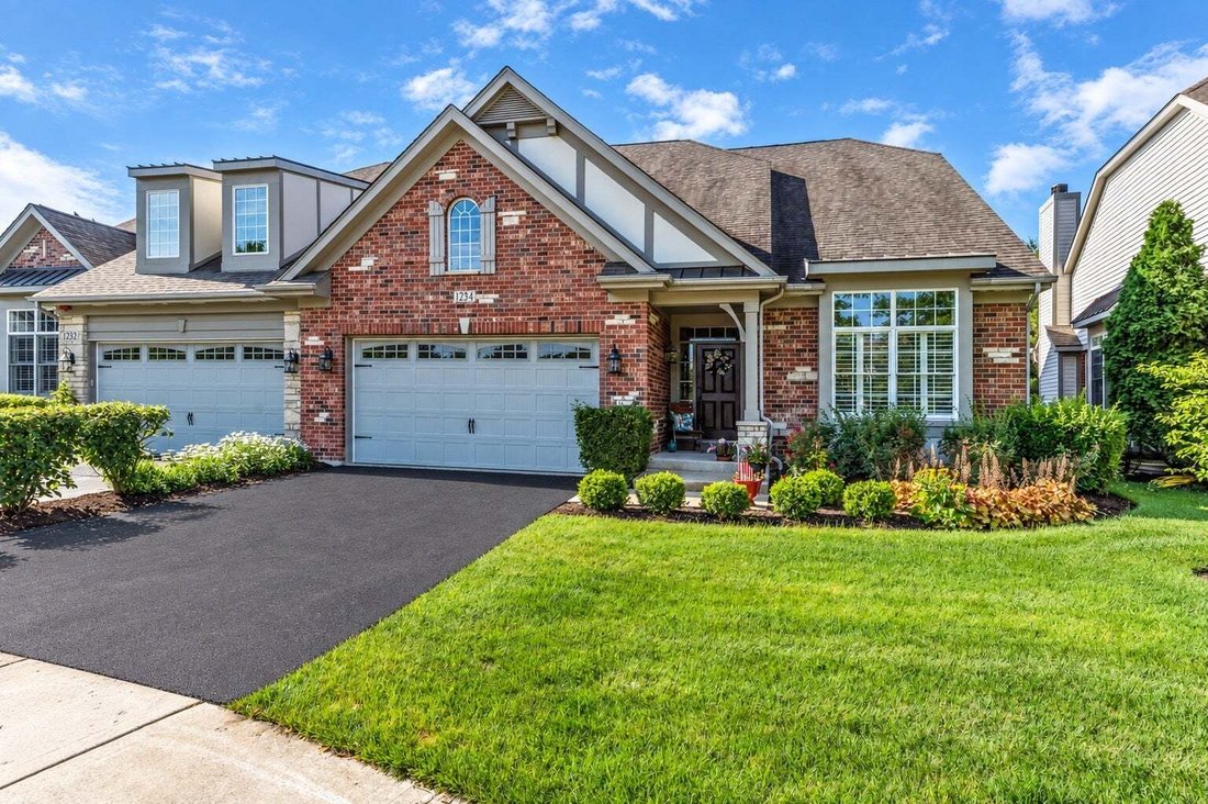 Townhouse in Naperville, Illinois, United States 1 - 18953350