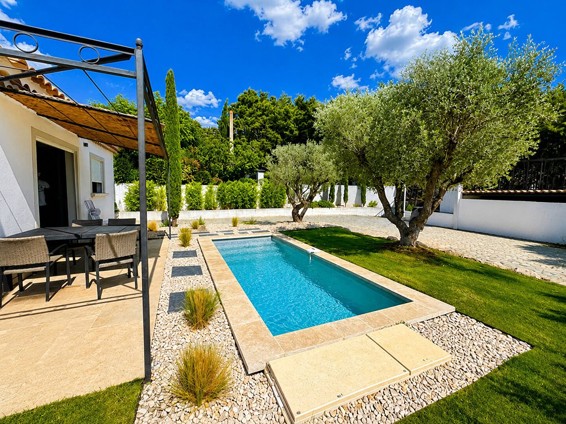 Villa in Granettes-Jauberte-Sainte Anne, Aix-en-Provence, France 3 - 18955087