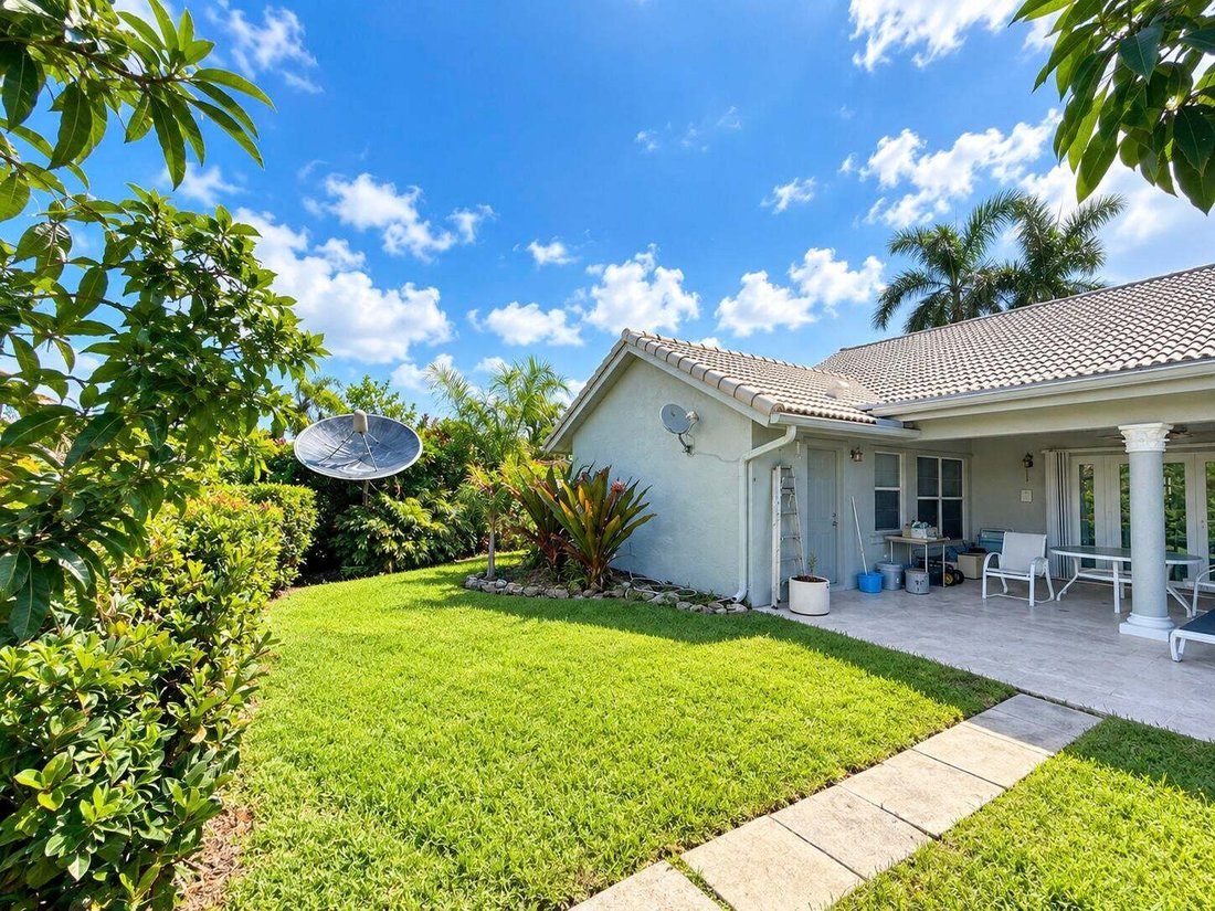 House in Pembroke Pines, Florida, United States 2 - 18952629