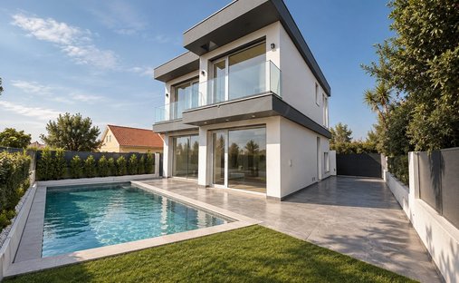 House in Sao Domingos de Rana, Lisbon, Portugal 1