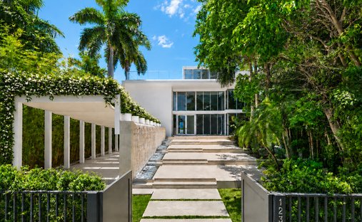 Villa in Miami Beach, Florida, United States 1