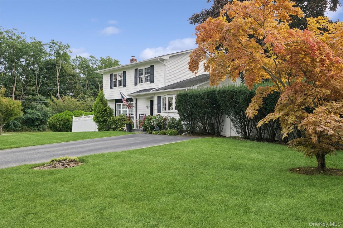 House in Saint James, New York, United States 3 - 18953675