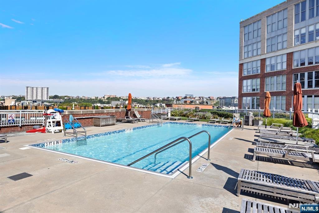 Condo in Hoboken, New Jersey, United States 5 - 18951037