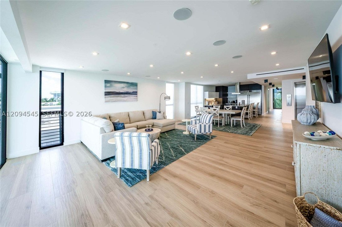 Condo in Miami Beach, Florida, United States 4 - 18952669
