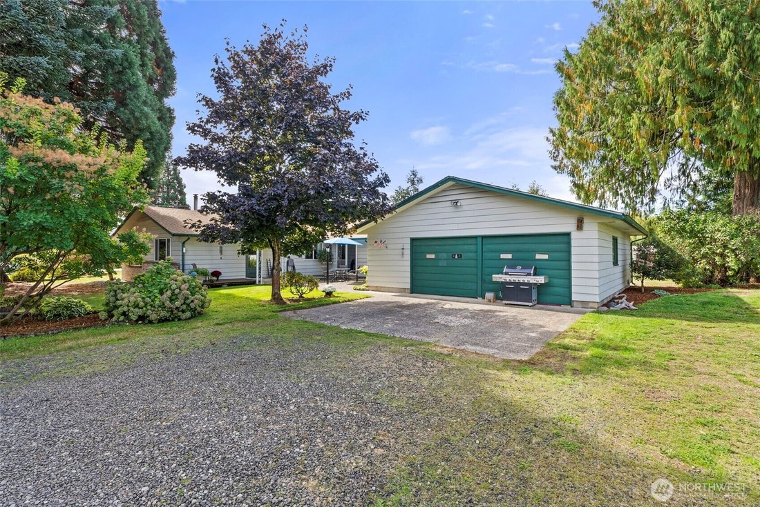 House in Rochester, Washington, United States 1 - 18948910