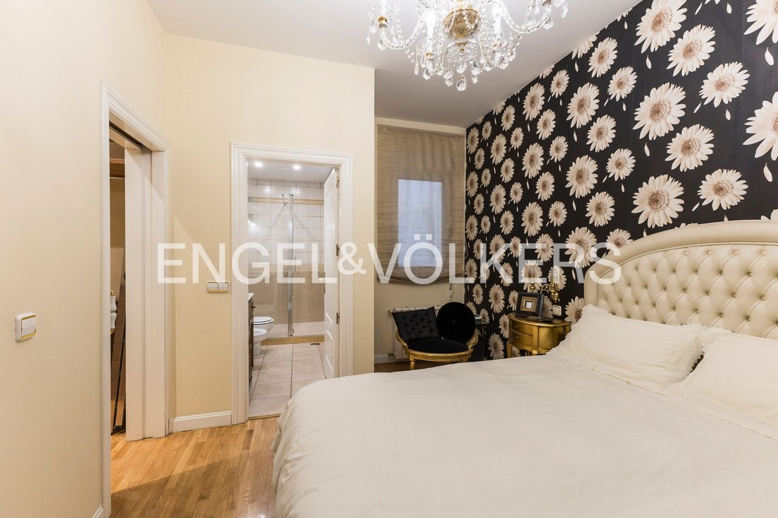 Apartment in Retiro, Madrid, Spain 5 - 18954136