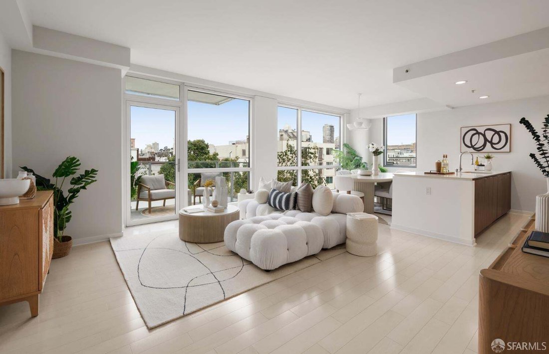 Condo in San Francisco, California, United States 5 - 18952062