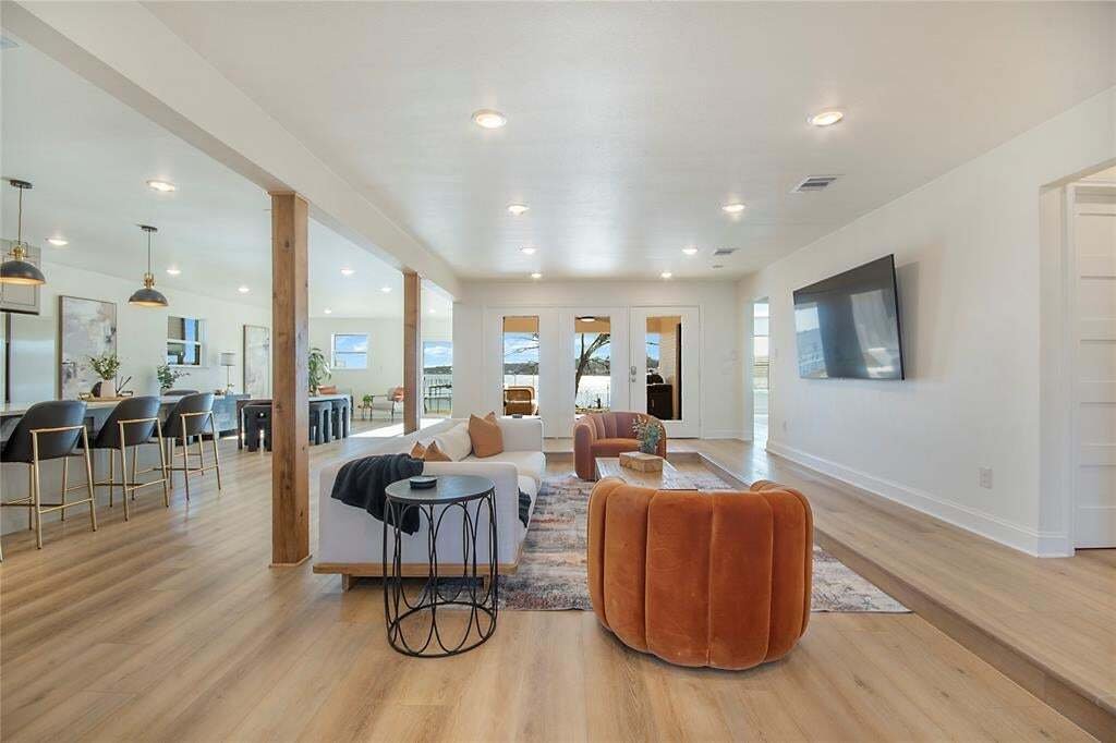 House in Azle, Texas, United States 2 - 18949131