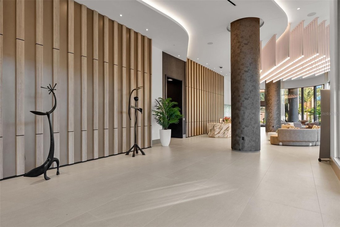 Condo in St. Petersburg, Florida, United States 4 - 18952270