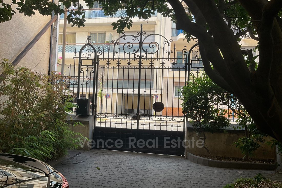 Villa in Nice, Provence-Alpes-Côte d'Azur, France 5 - 18949345