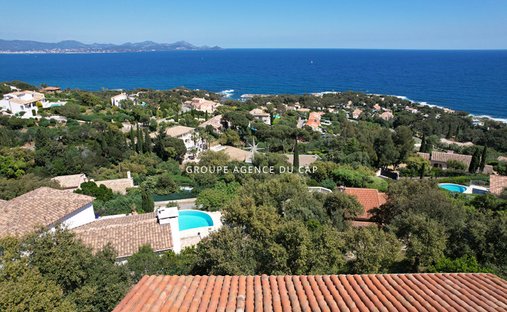 Villa en Les Issambres, Roquebrune-sur-Argens, Francia 1