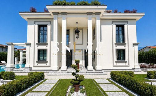 Villa in Centro, Forte dei Marmi, Tuscany 1