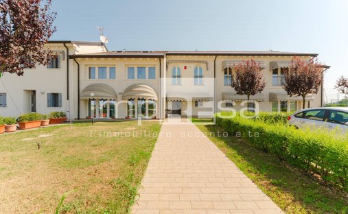 Villa in Oderzo, Veneto, Italy 1