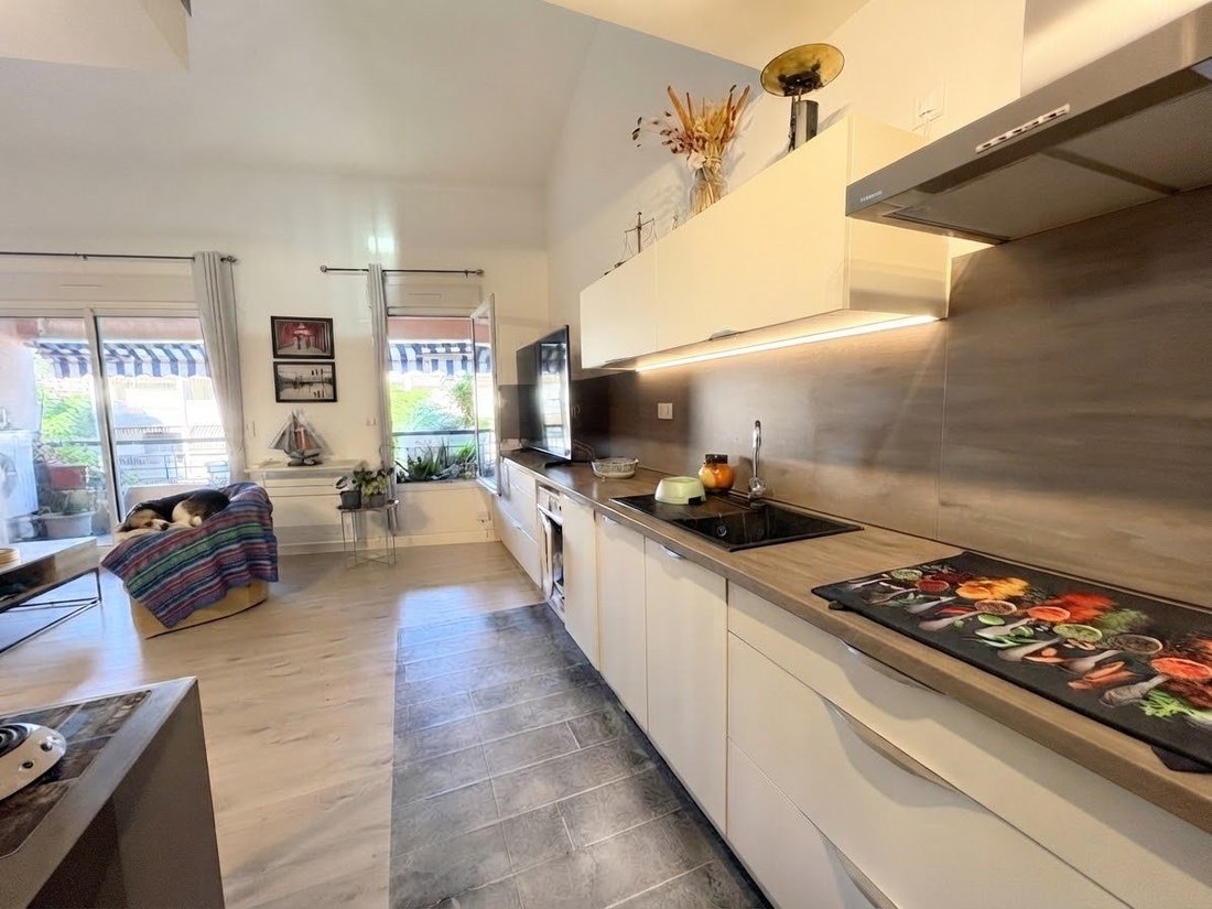 Apartment in Centre Ville, Carqueiranne, France 4 - 18956519