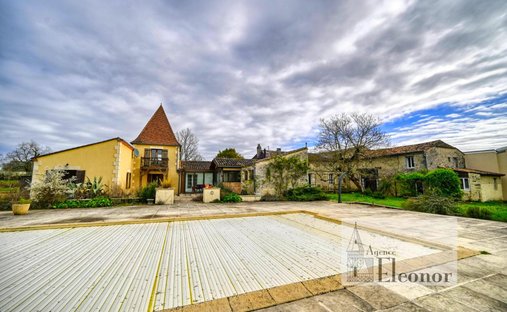 House in Monestier, Nouvelle-Aquitaine, France 1