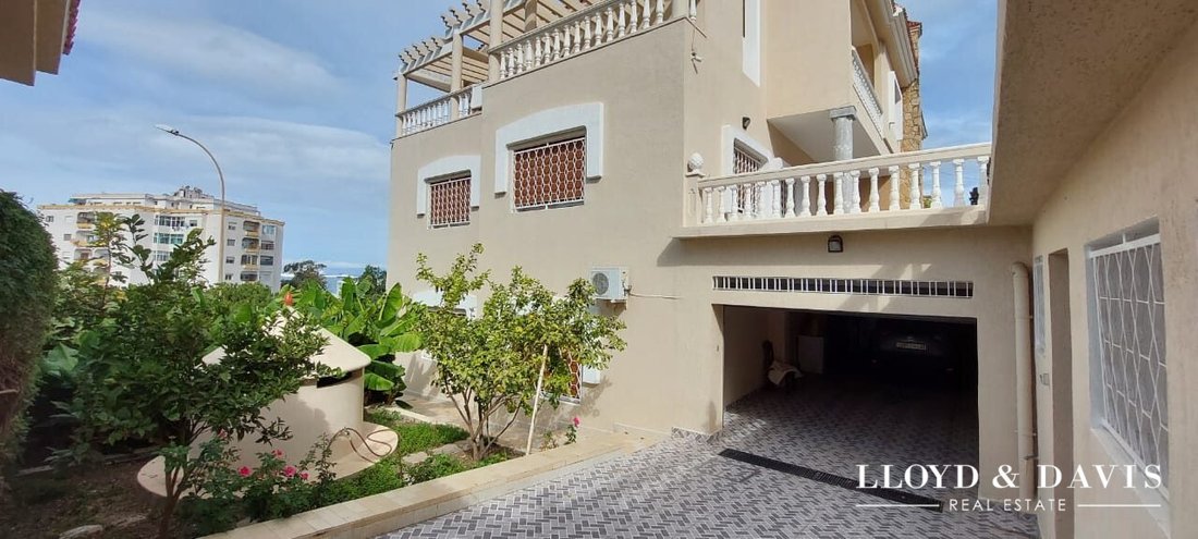 Villa in Tangier, Tangier-Tétouan-Al Hoceima, Morocco 3 - 18956459