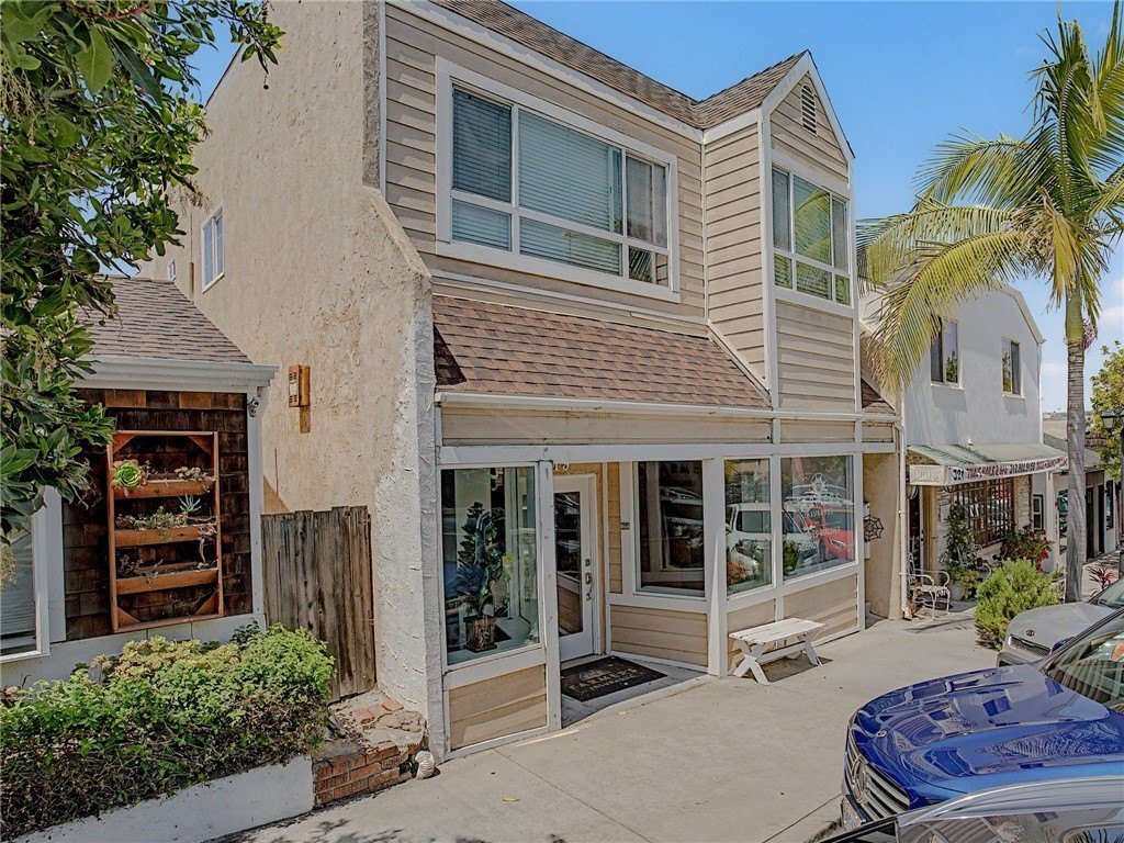 El Segundo, California, United States 2 - 18955823