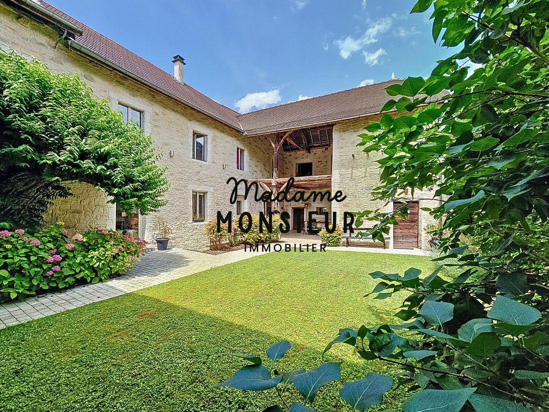House in Saint-Chef, Auvergne-Rhône-Alpes, France 1 - 18928109