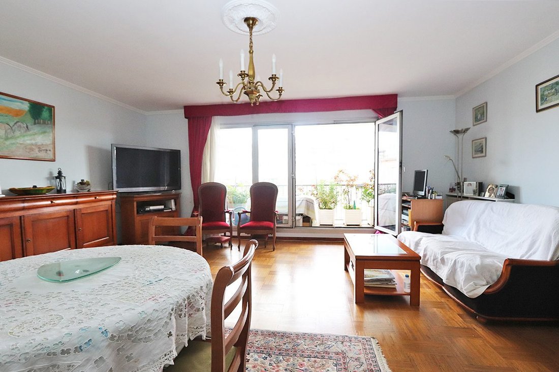 Apartment in Hôtel de Ville, Courbevoie, France 1 - 18956380