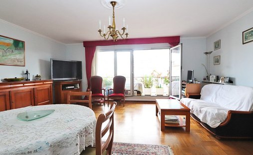 Apartment in Hôtel de Ville, Courbevoie, France 1
