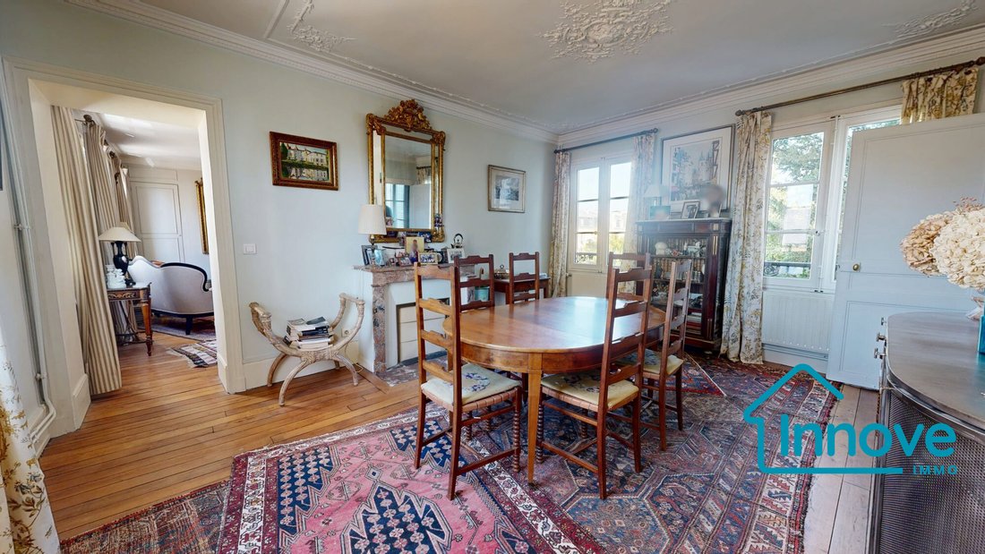 Apartment in Domaine National du Château, Versailles, France 1 - 18956244