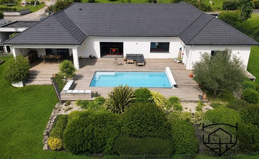 Haus in Morlaas, Neu-Aquitanien, Frankreich 1