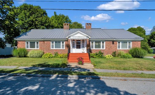 House in Lewiston, Maine, United States 1