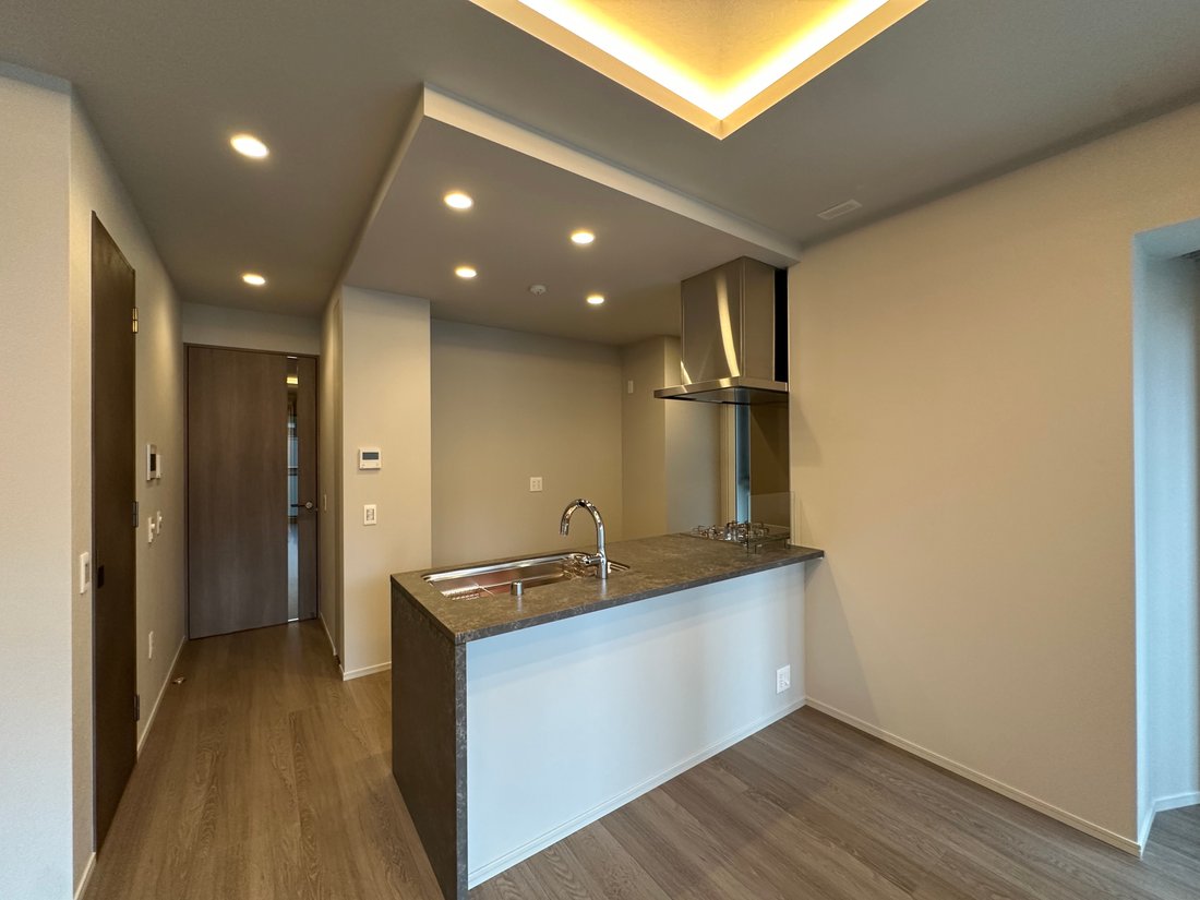 Condo in Shibuya City, Tokyo, Japan 3 - 18957470