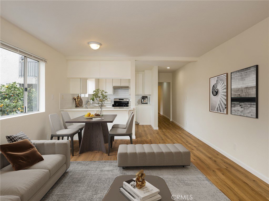 Los Angeles, California, United States 3 - 17635538