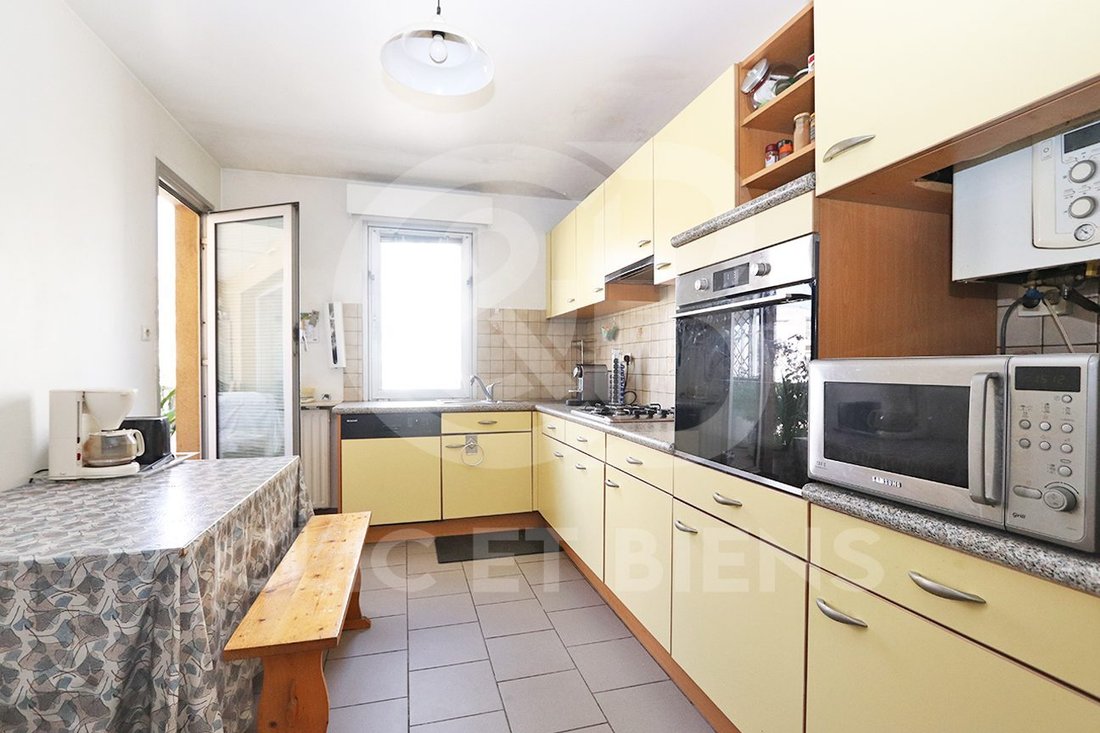 Apartment in Hôtel de Ville, Courbevoie, France 5 - 18956380