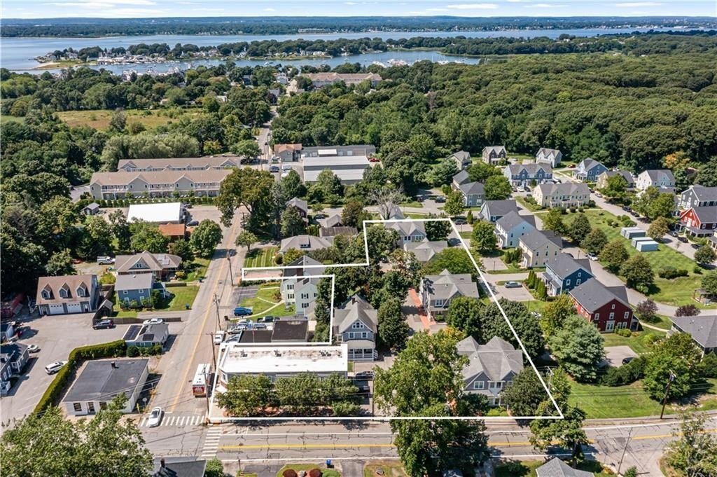 Barrington, Rhode Island, United States 1 - 18955898