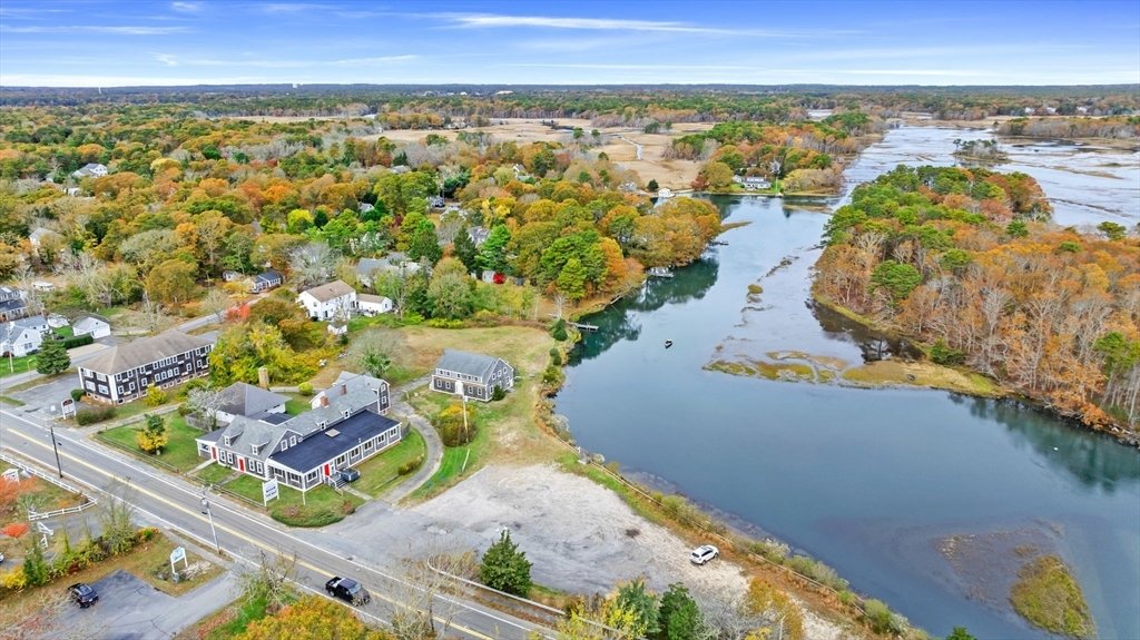 Harwich, Massachusetts, United States 3 - 18956977