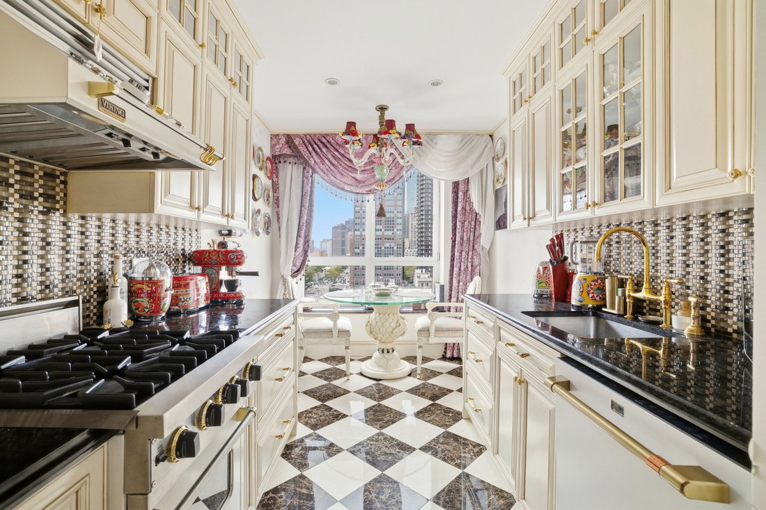 Condo in New York, New York, United States 3 - 18957469