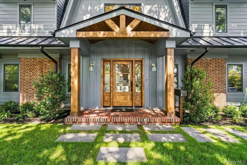House in Garden City, New York, United States 2 - 18955594